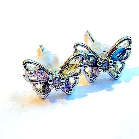 NWOT Sterling Silver 925 Butterfly Stud Earrings For Women - Picture 4 of 6